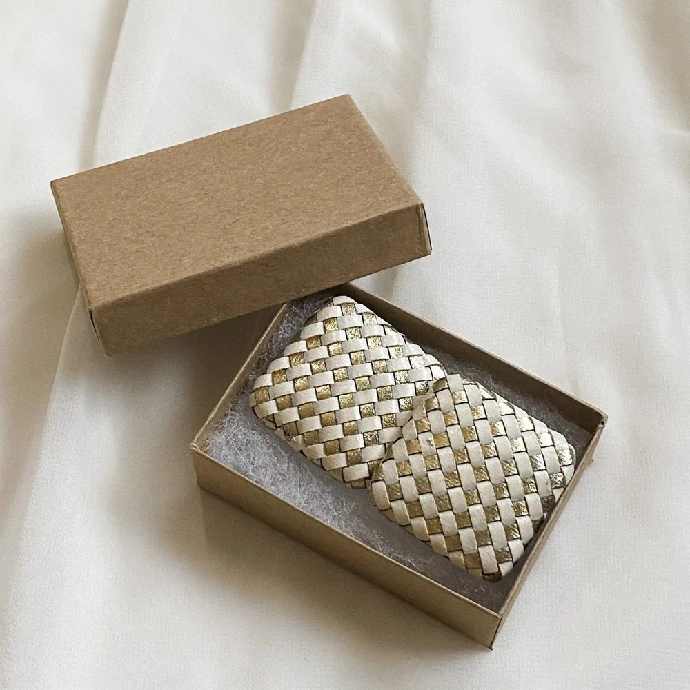 VTG XL Gold White Woven Diamond Square Earrings - Picture 4 of 6